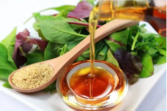 香油這些妙用你知道多少？別只拿來拌菜用！